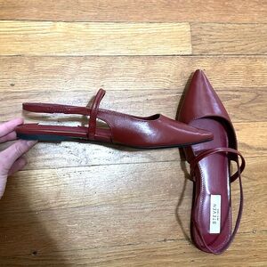 Pointed Toe Slingback Flats